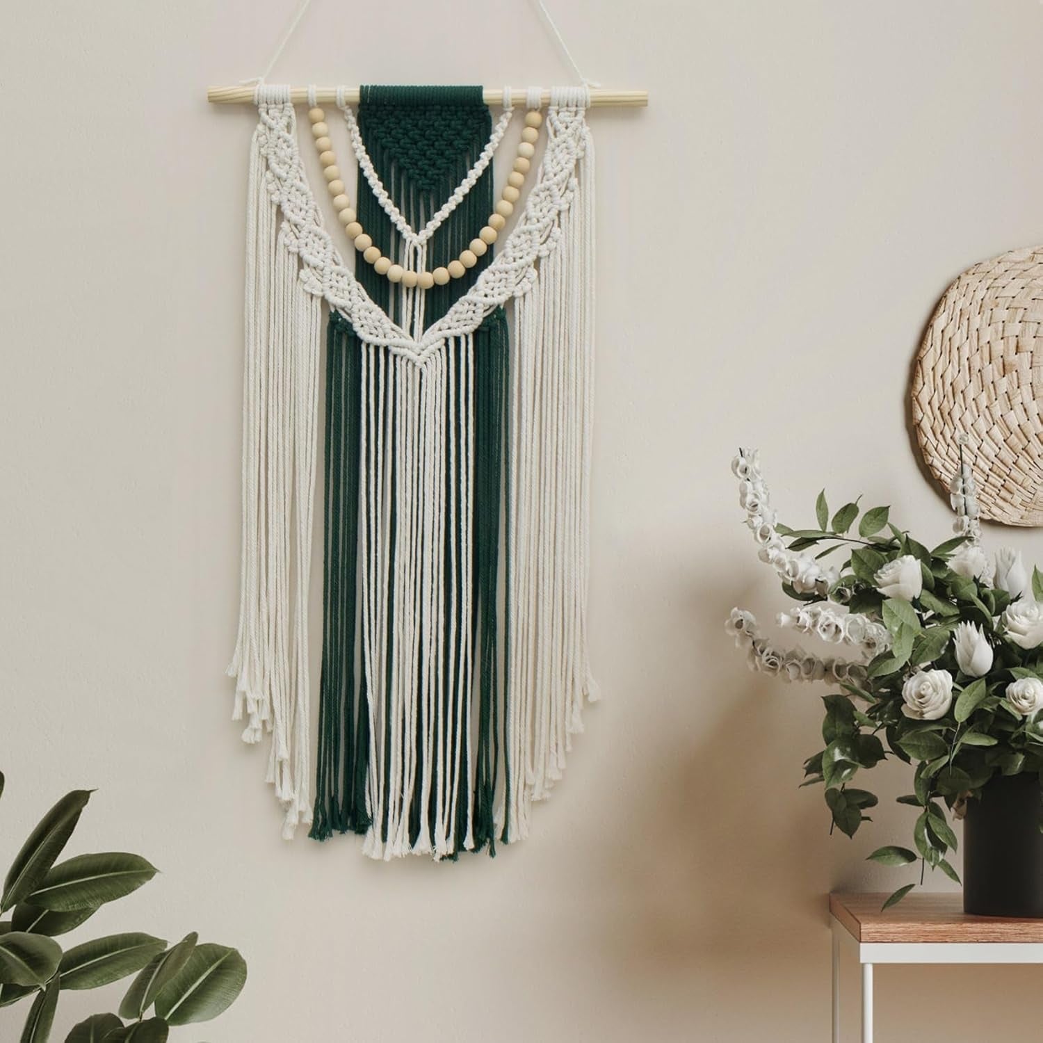 Tapiz Macramé Boho Verde con Cuentas 70x40 cm