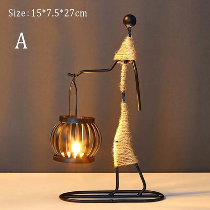 Candelabro Metálico Nórdico – Escultura Abstracta de Personaje Hecha a Mano