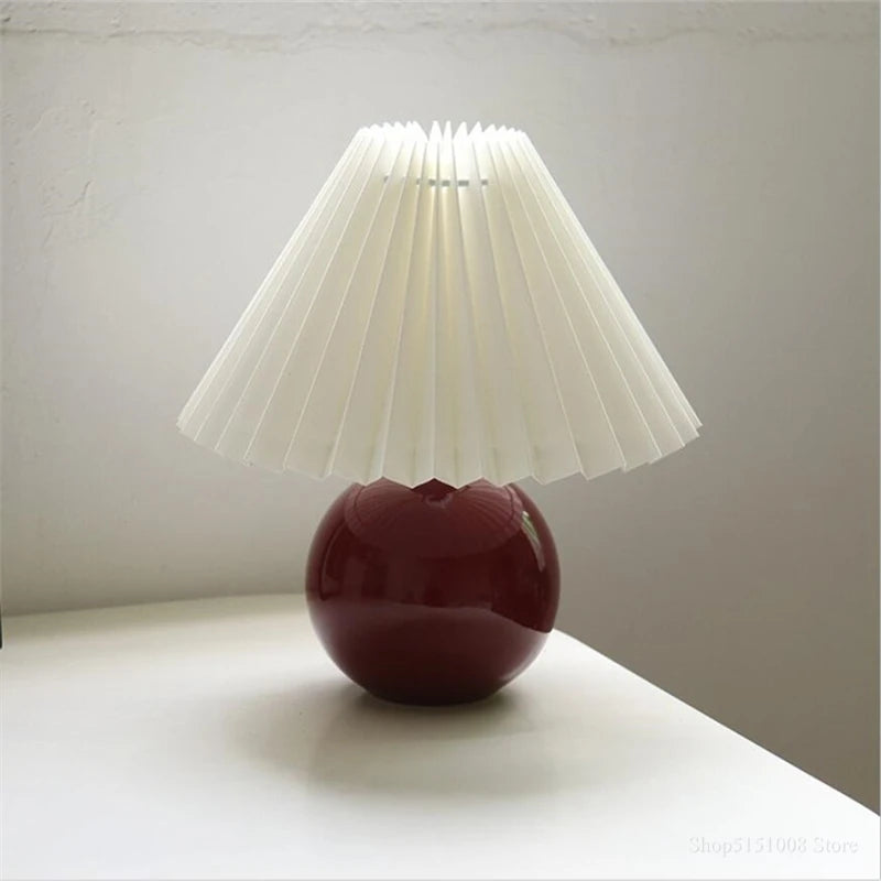 Lámpara de Mesa de Cerámica Estilo Nórdico – Luz LED Moderna para Dormitorio y Escritorio